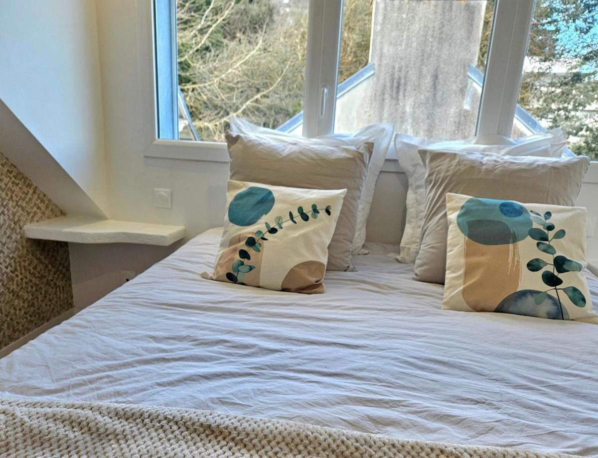 Anatoline Audierne Appart'Hotel Vue Mer - Sea & Harbor Stay Bagian luar foto